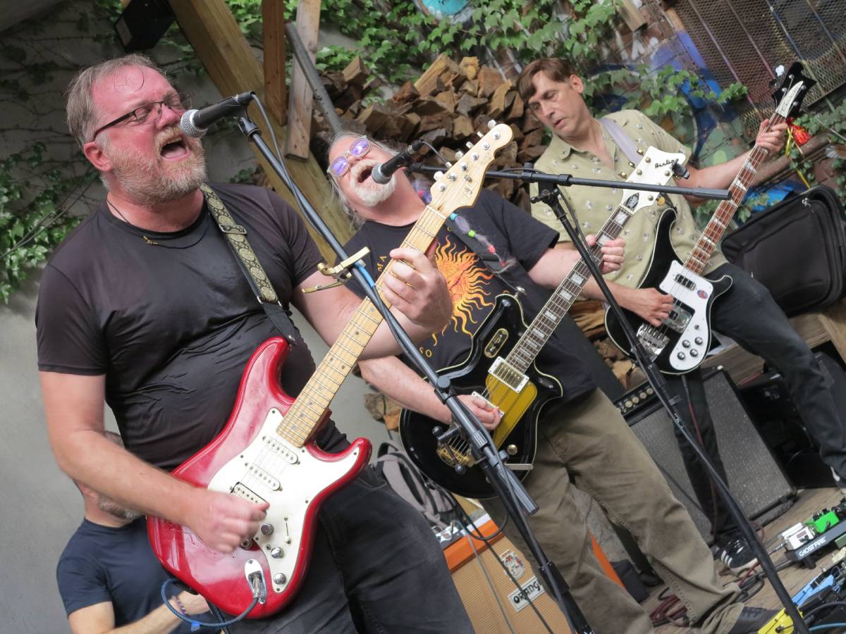The Dusty Fates at Mama Tried, August 1, 2026. L-R:  Matt Hunter, Jim Santo, Gerard Smith
